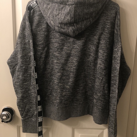 ⭐️Ugg Iris Terry Track Jacket ⭐️ - Picture 4 of 5